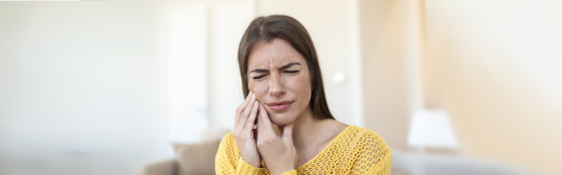 Toothache, Broken Tooth, or Bleeding Gums? When to See an Emergency Dentist in Meridian